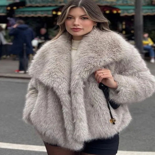 Warda® | Manteau Effet Fourrure Doux et Stylé
